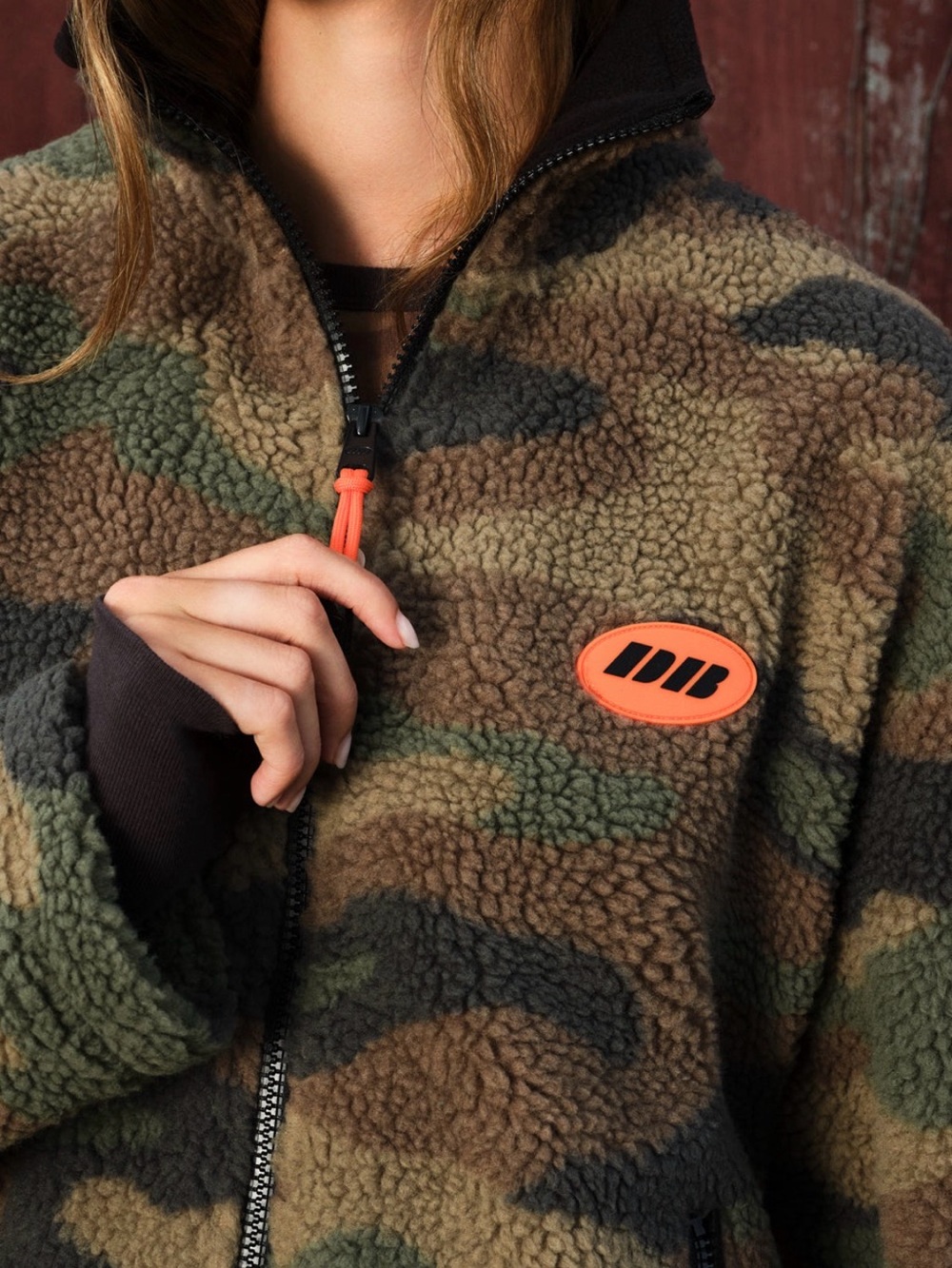 Dairy Boy Camo Sherpa Teddy Jacket M/L - Picture 2 of 3